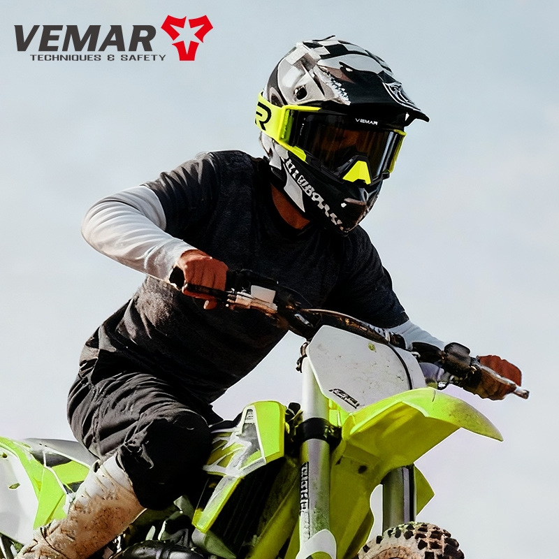Mountain Biking Full Face Helmet - نظارات VEMAR للرجال والنساء عالية الجودة